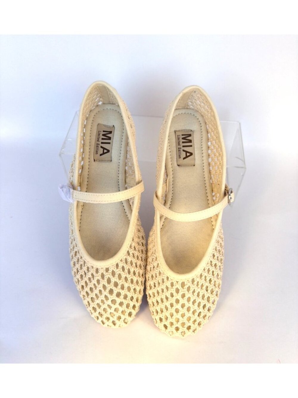 MIA Kora Mary Janes Natural Ivory Flats Size 7 - Picture 3 of 8